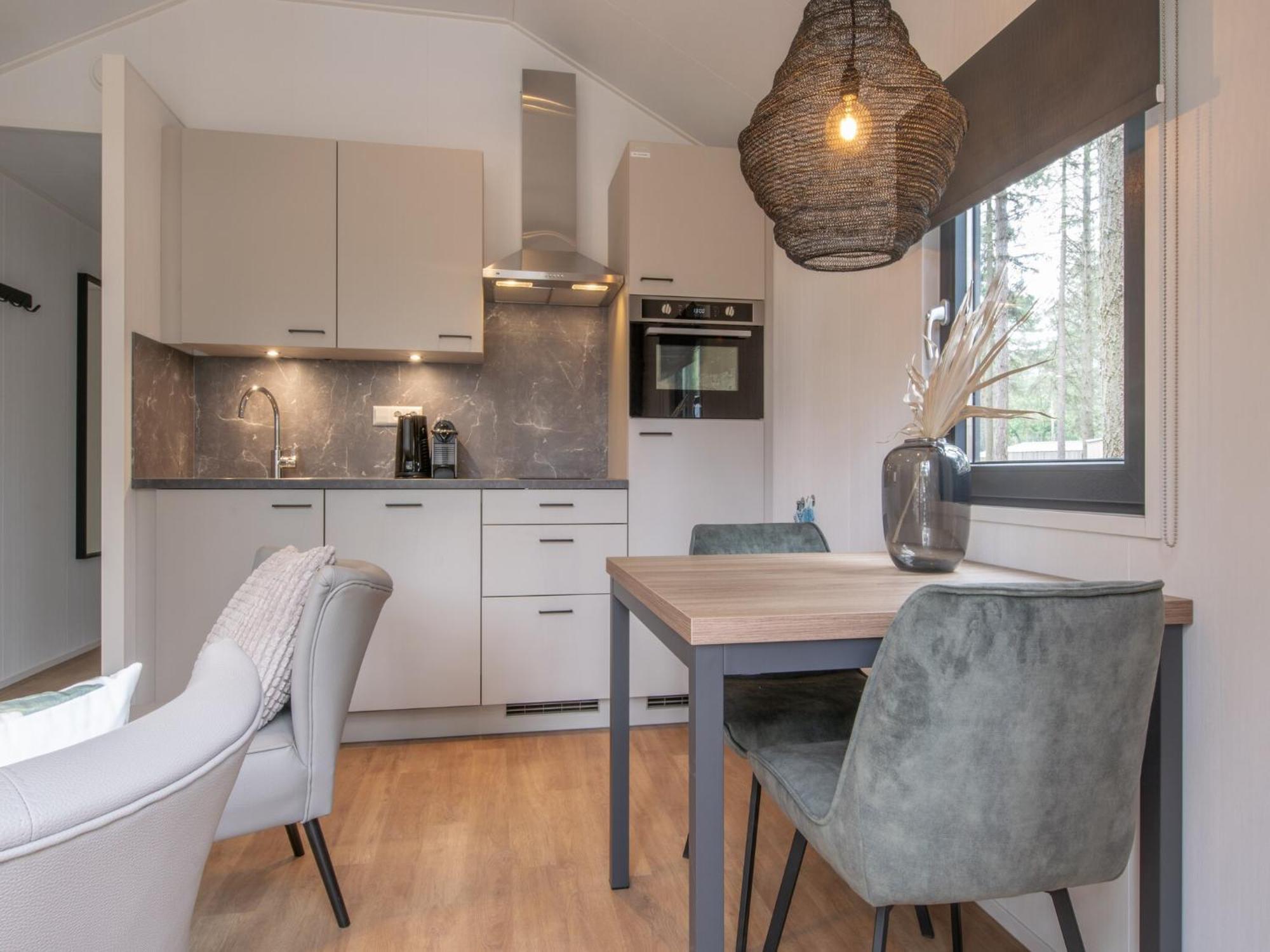 Nice Tiny House With Air Conditioning, On A Holiday Park, 12 Km From Eindhoven Мирло Экстерьер фото